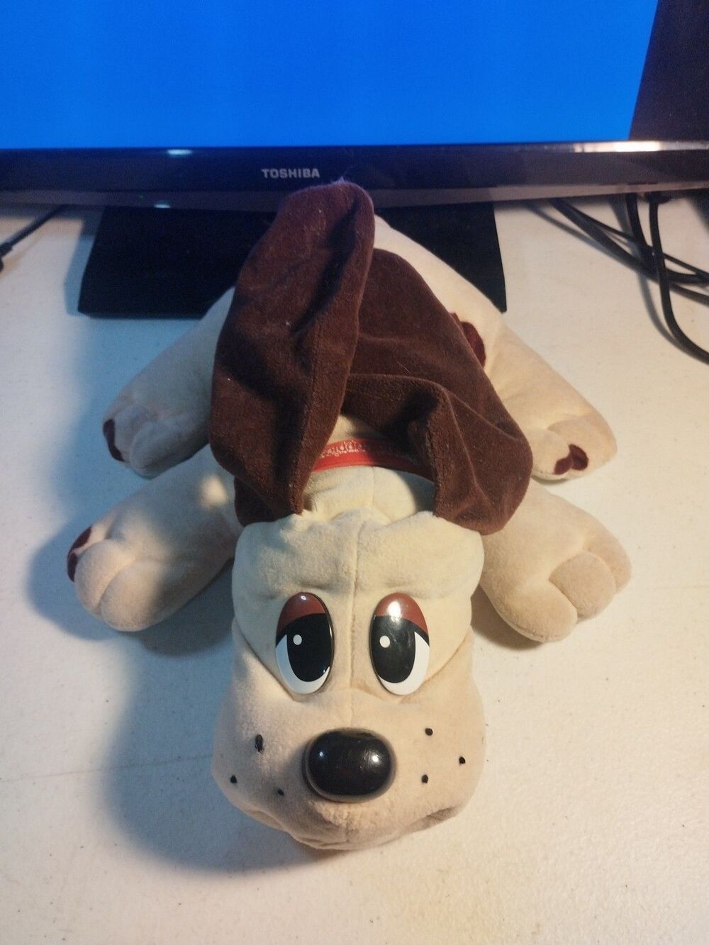 Vintage 1998 Galoob Pound Puppy Tan W/ Collar Puppy Huggable Sounds 17” Works